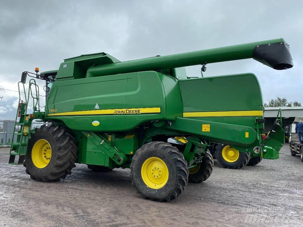 John Deere T 560 Зерноуборочные комбайны
