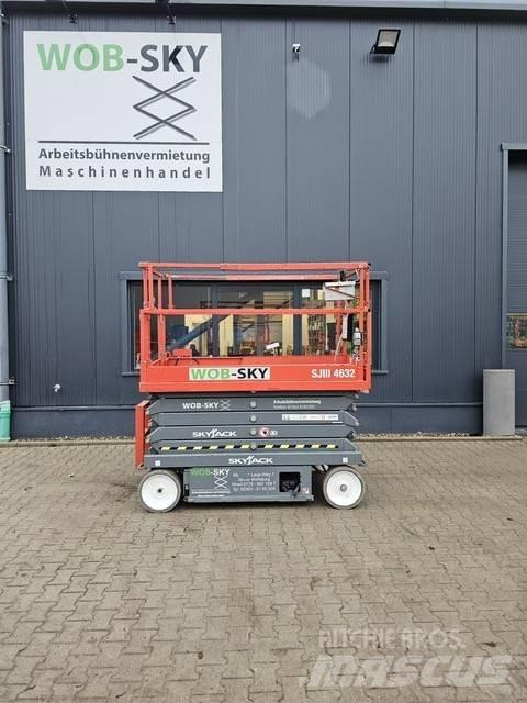 SkyJack SJ III 4632 Ножничные подъемники