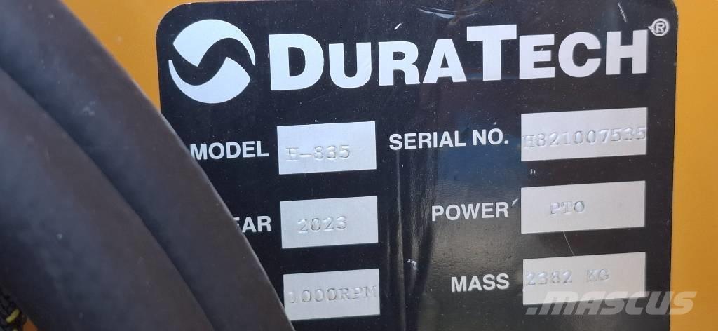 Haybuster H-835 Измельчители тюков