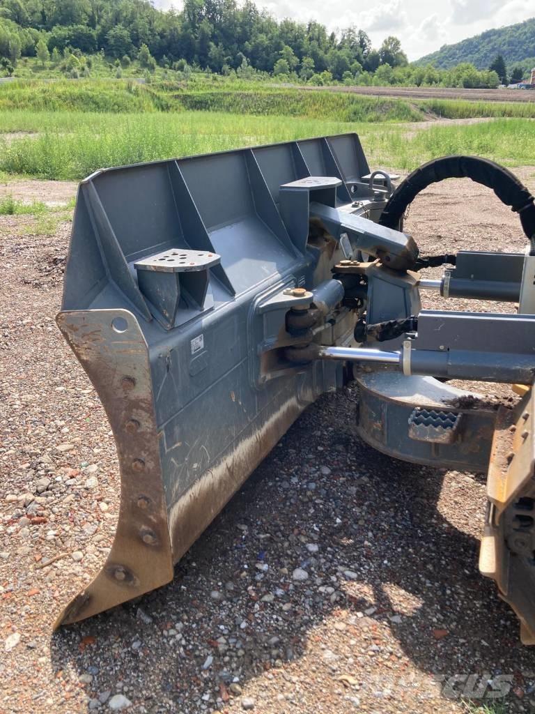 Liebherr PR 716 XL Гусеничные бульдозеры