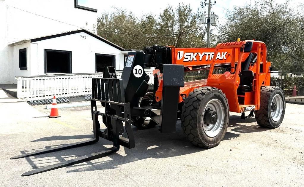 JLG 10054 Телескопические погрузчики