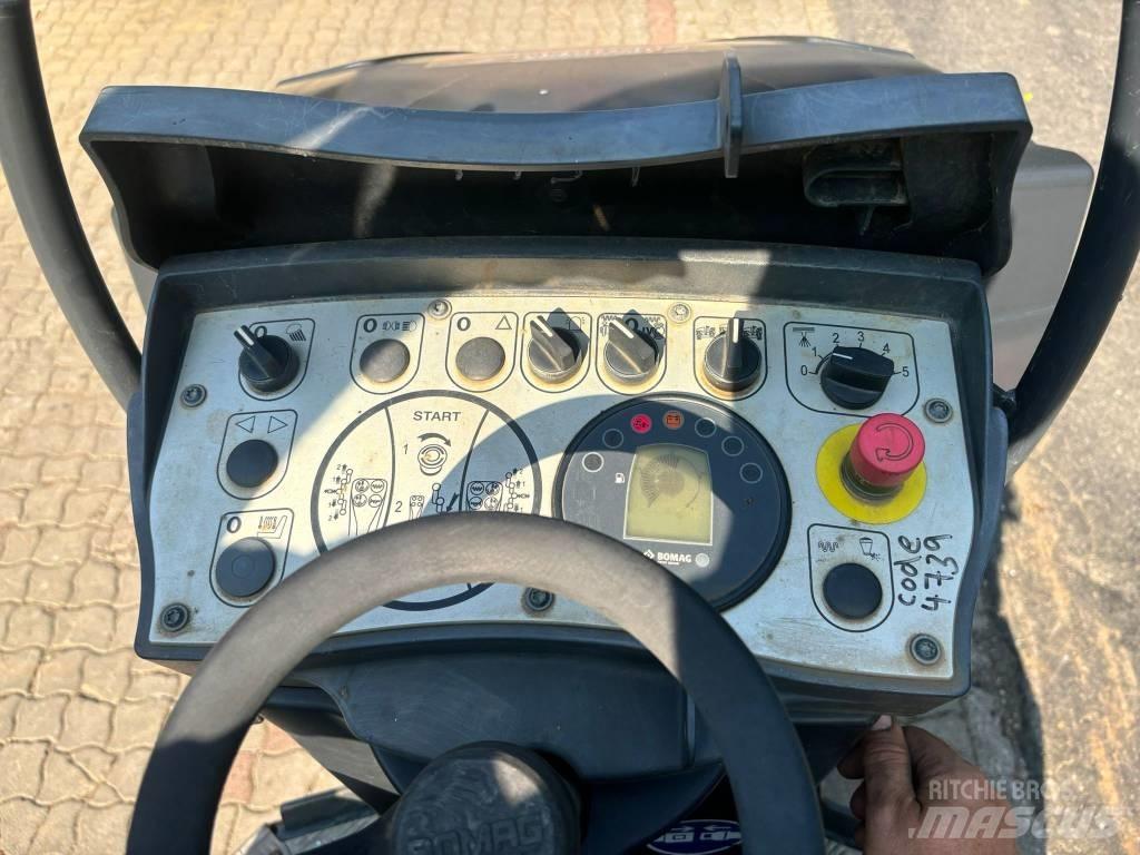 Bomag BW 120 AD-5 Катки тротуарные