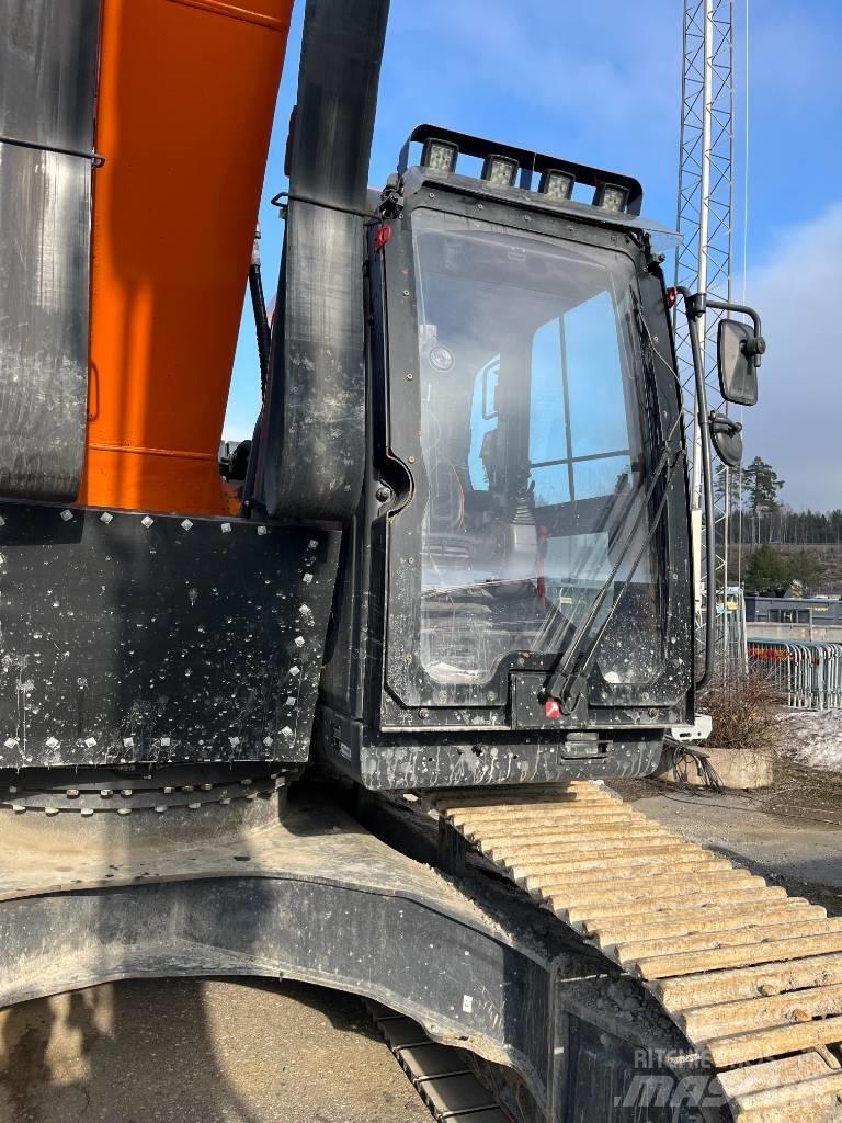 Doosan DX 300 LC-7 Гусеничные экскаваторы