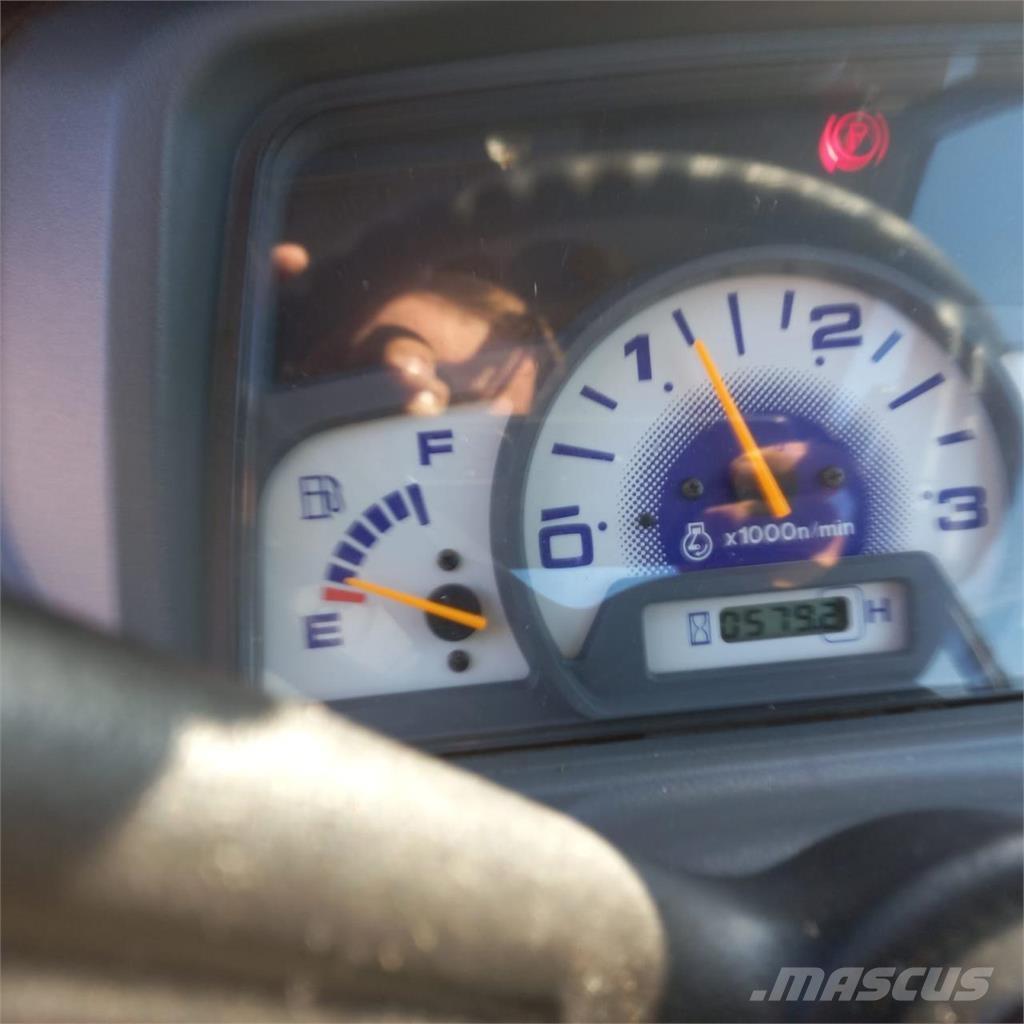 Iseki TXG237 Коммунальные тракторы