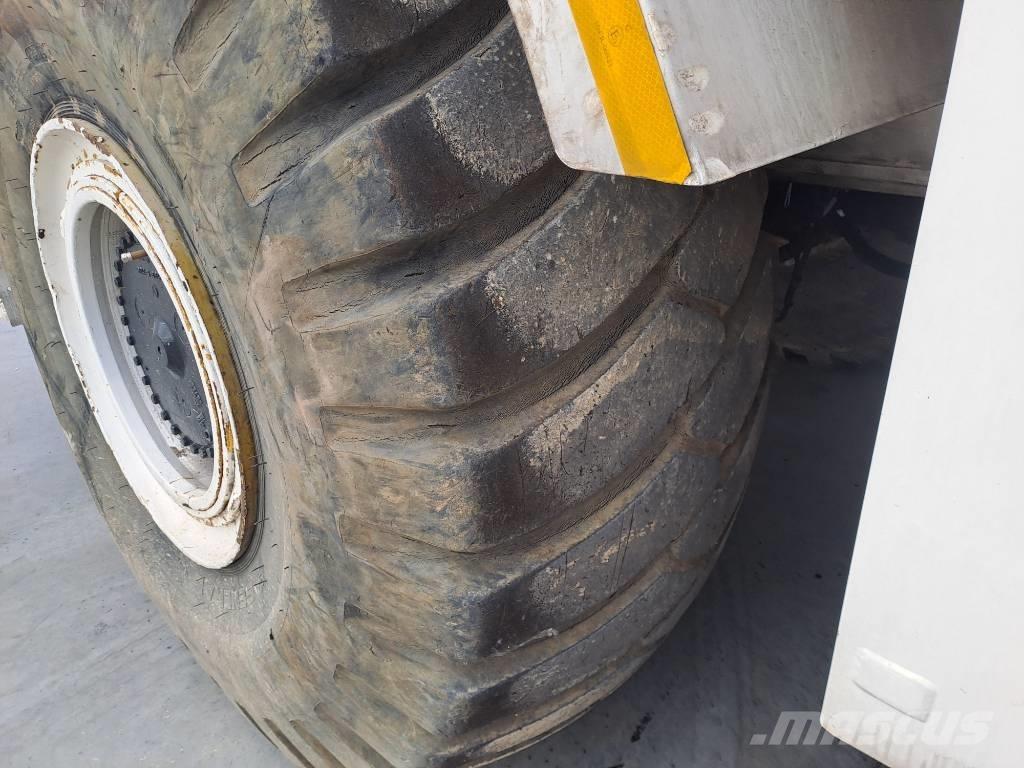 Grove RT890E Автокраны вездеходы