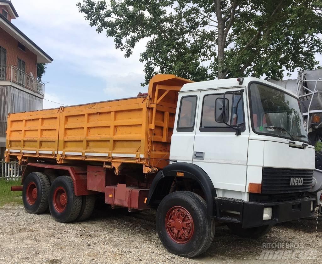 Iveco 330-26 Грузовики-Самосвалы