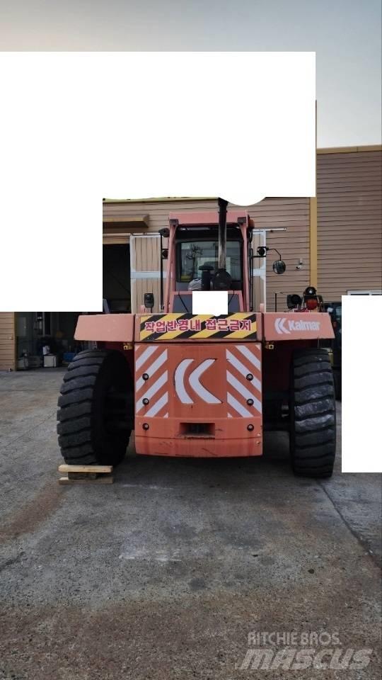 Kalmar DCD 320-12 Дизельные погрузчики