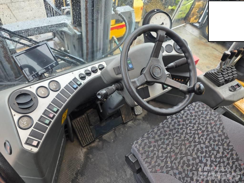 Kalmar DCD 320-12 Дизельные погрузчики
