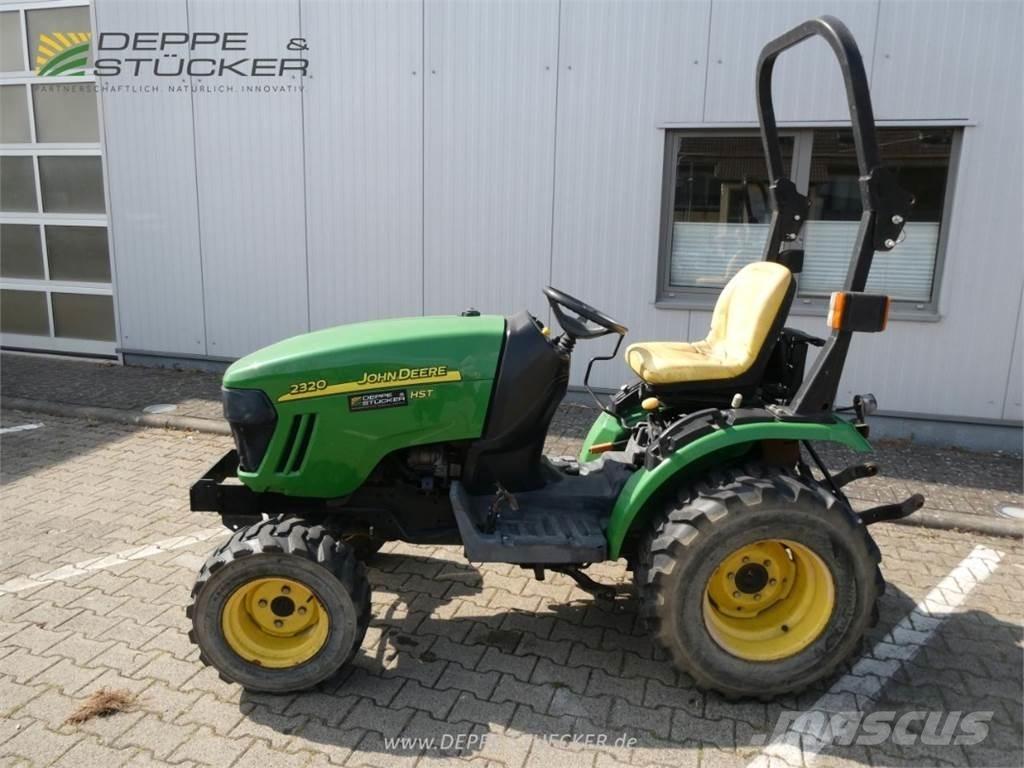 John Deere 2320 Коммунальные тракторы