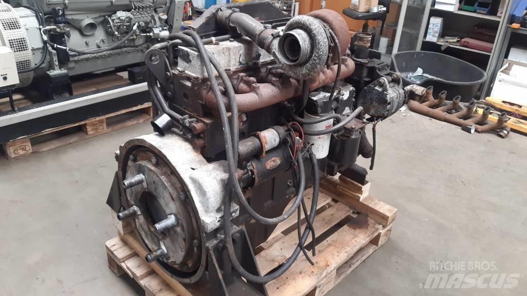 Cummins 6CTA8.3 Двигатели