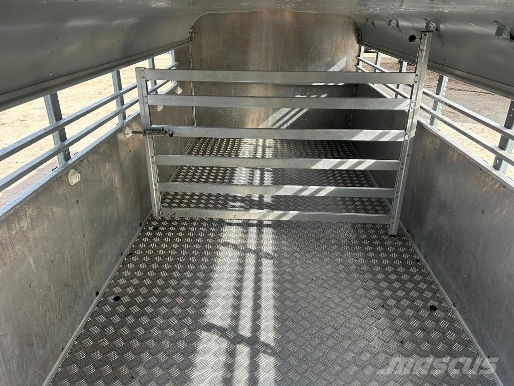 Ifor Williams TA 510 Трейлеры для транспортировки животных