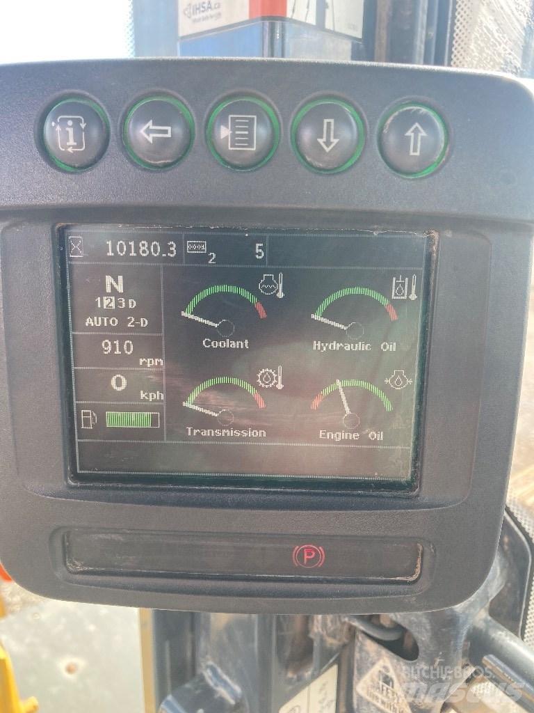 DEERE 444K Фронтальные погрузчики