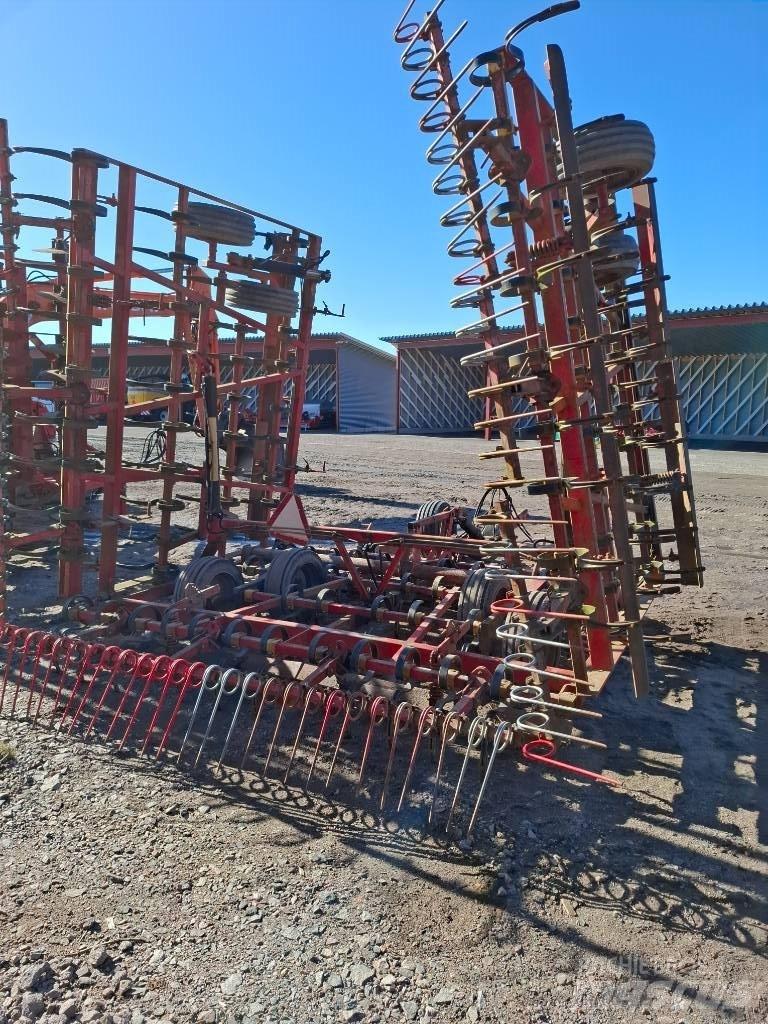 Väderstad NZ 8,9 M Пружинные бороны