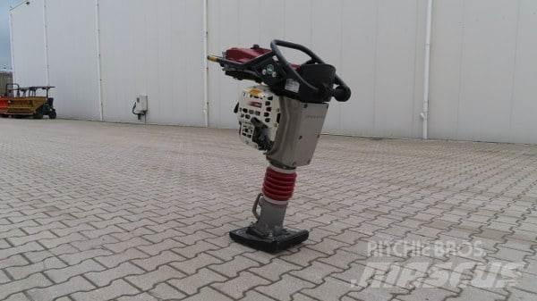 Dynapac DR6X Трамбовщики