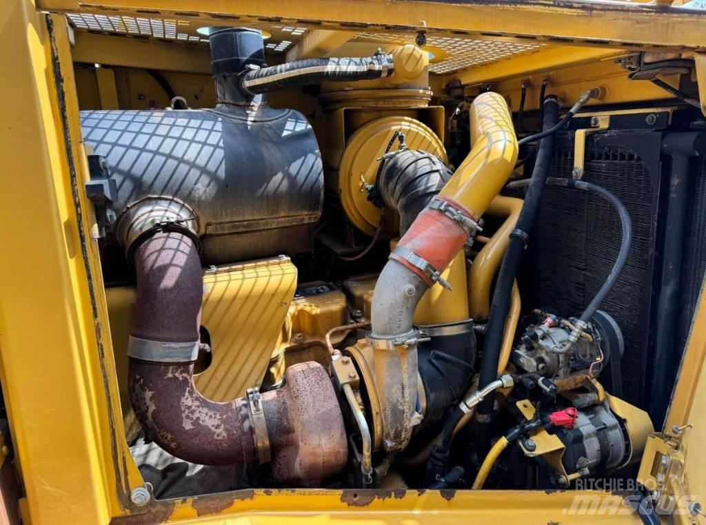 CAT D 8 T Гусеничные бульдозеры