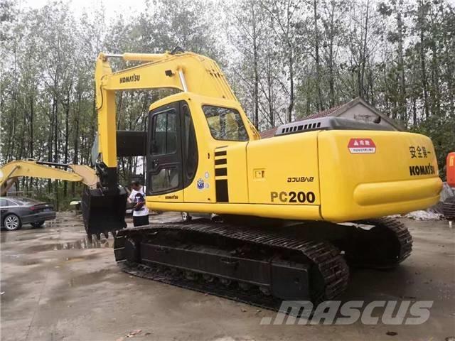 Komatsu pc200-6 Гусеничные экскаваторы