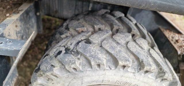 Doosan DX170W Колёсные экскаваторы