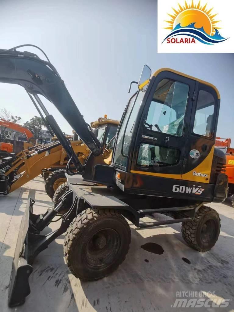 Hyundai R60W vs Мини-экскаваторы