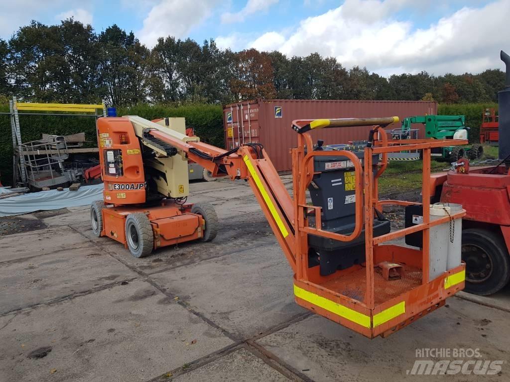 JLG E300 AJP Коленчатые подъемники