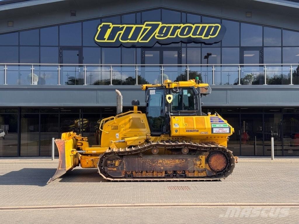 Komatsu D71 PXi-24EO Гусеничные бульдозеры