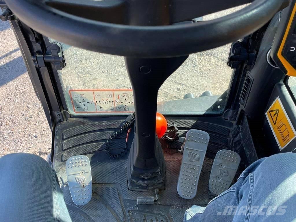 JCB JS 175 W Колёсные экскаваторы