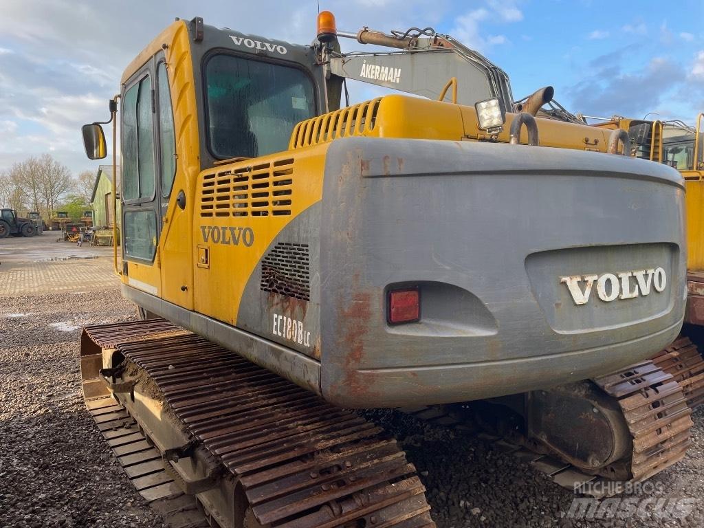 Volvo EC180B Гусеничные экскаваторы