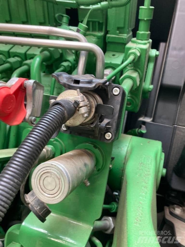 John Deere V416R Рулонные пресс-подборщики