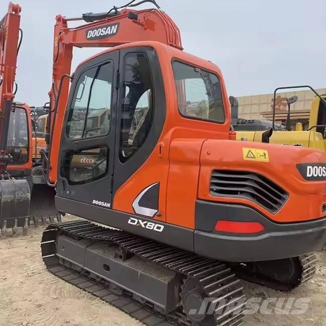 Doosan DX 80 Малые экскаваторы 7т-12т