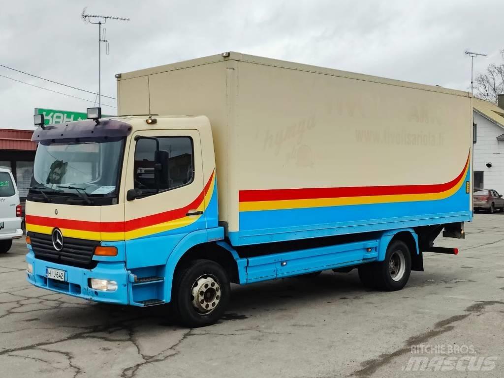 Mercedes-Benz 1223 Грузовики-Фургоны
