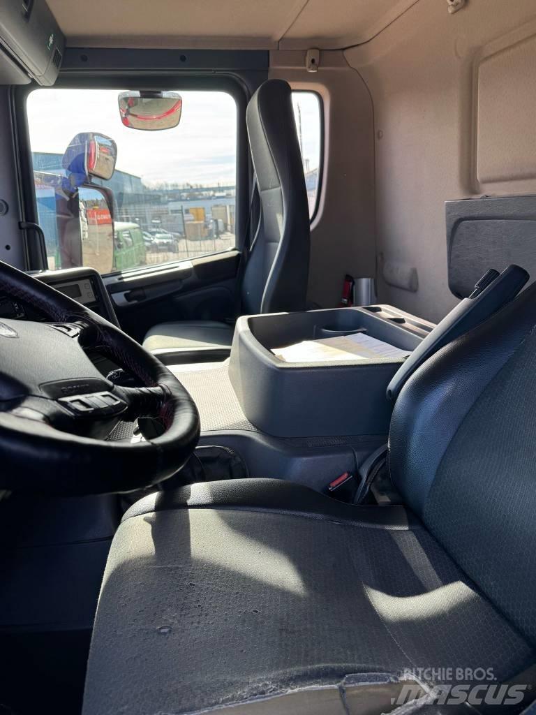 Scania P 280 Грузовики-Рефрижераторы