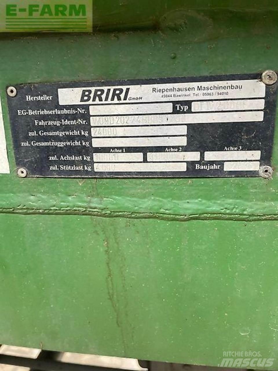 Briri güllefass Разбрасыватели органических удобрений