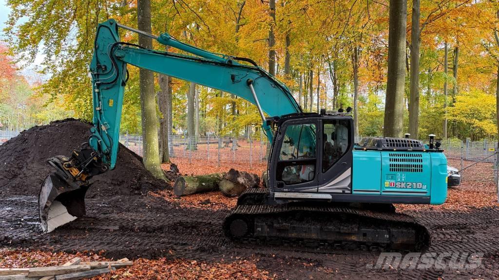 Kobelco SK 210 LC Гусеничные экскаваторы