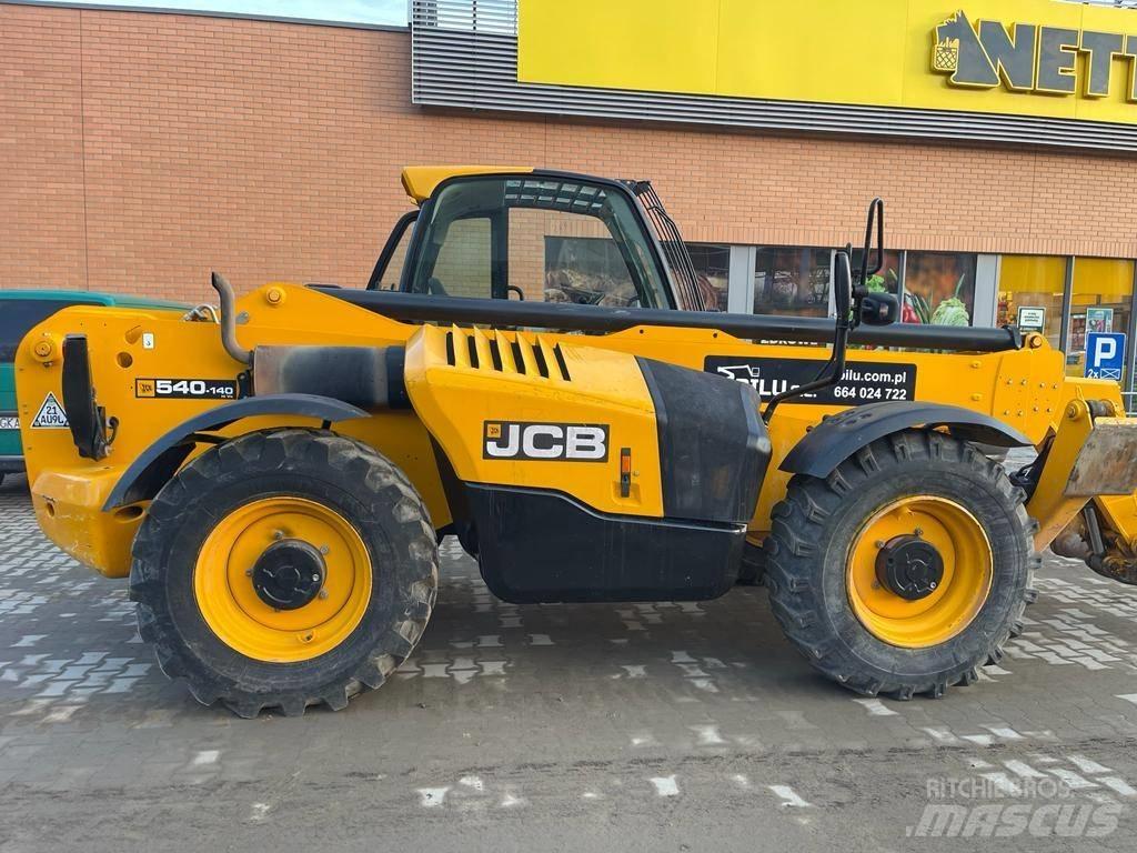 JCB 540-140 Телескопические погрузчики