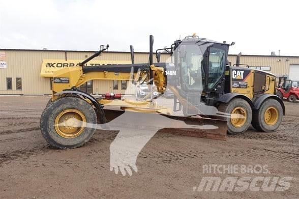 CAT 140M Грейдеры
