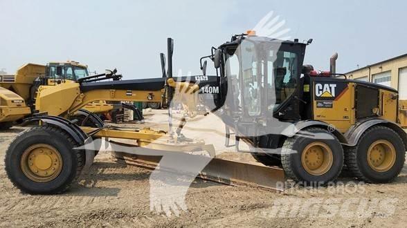 CAT 140M AWD Грейдеры