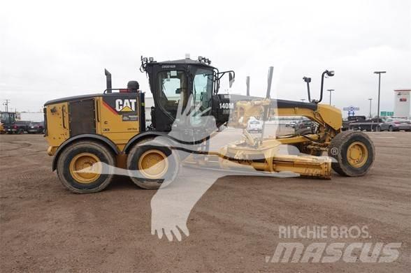 CAT 140M AWD Грейдеры