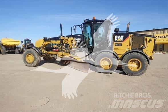 CAT 140M AWD Грейдеры