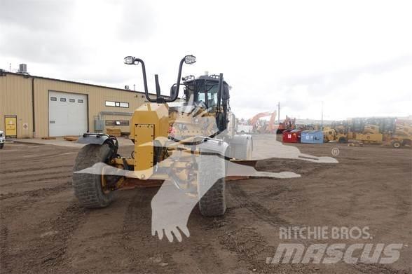CAT 140M AWD Грейдеры