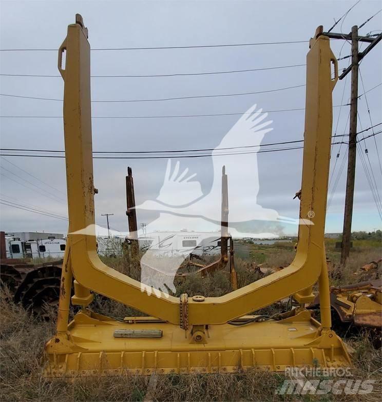 CAT 3852628 Бульдозерные отвалы