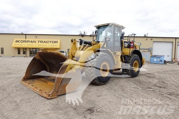 CAT 966M XE Фронтальные погрузчики