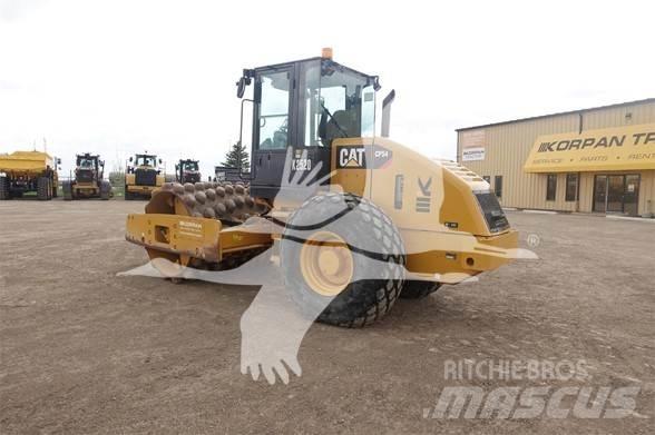 CAT CP54 Грунтовые катки