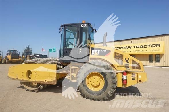 CAT CP64 Грунтовые катки