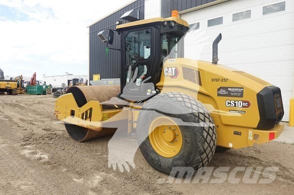 CAT CS10GC Грунтовые катки