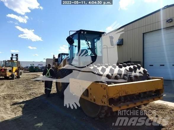 CAT CS54B Грунтовые катки
