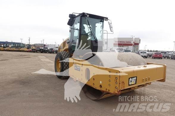 CAT CS74B Грунтовые катки