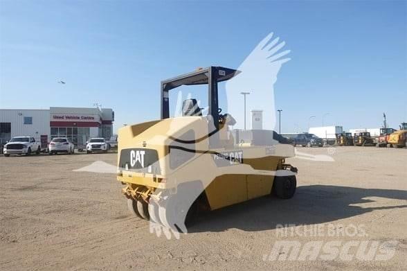 CAT PS-150C Пневматические катки