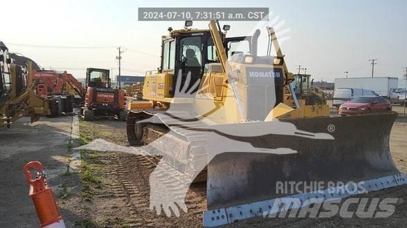 Komatsu D65PX Гусеничные бульдозеры