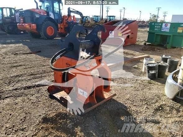 NPK C8C Прицепные виброкатки
