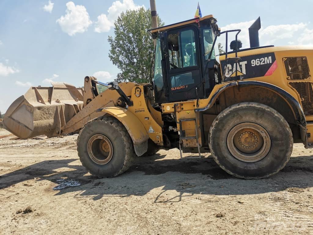 CAT 962 M Фронтальные погрузчики