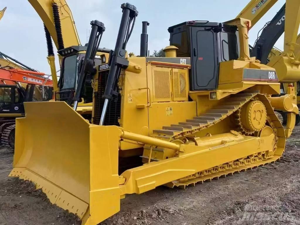 CAT D 8 R Гусеничные бульдозеры